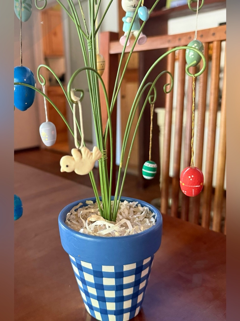 Decorative Plant Pot with Wire “Stems” as  Decoration, Photo or Note Holder